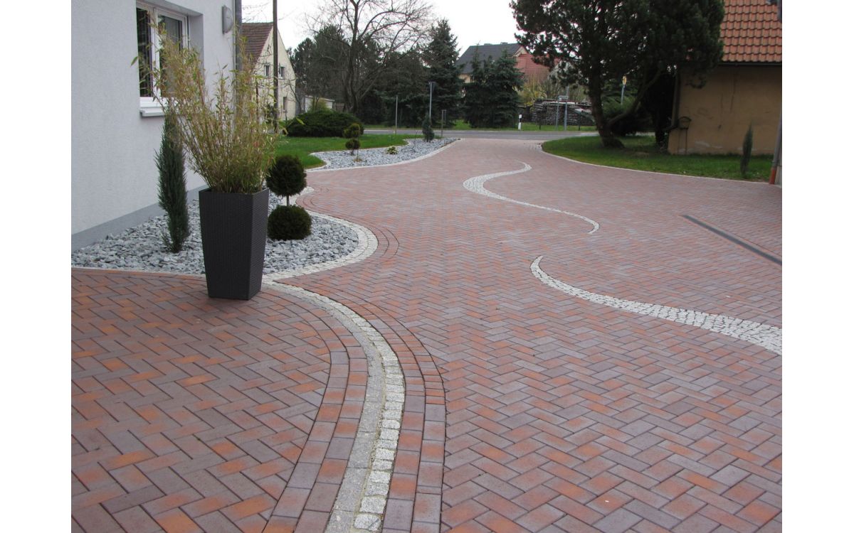 Тротуарная клинкерная брусчатка Vandersanden Calau 45 красно-синяя, 200*100*45 мм